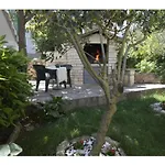 Geraeumige Mit Meerblick By Interhome *