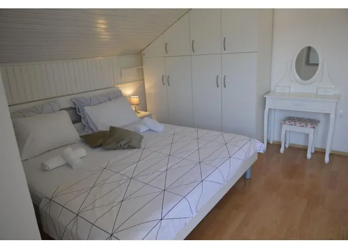 Appartamento Geraeumige Mit Meerblick By Interhome Marina