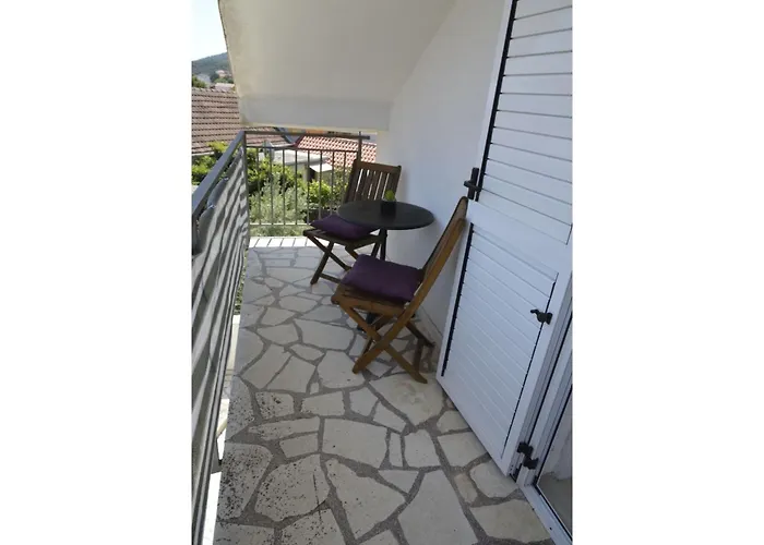 Geraeumige Mit Meerblick By Interhome マリナ