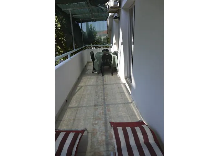 Geraeumige Mit Meerblick By Interhome アパート