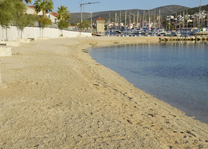 Appartamento Geraeumige Mit Meerblick By Interhome Marina
