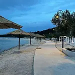 شقة Geraeumige Mit Meerblick By Interhome مارينا