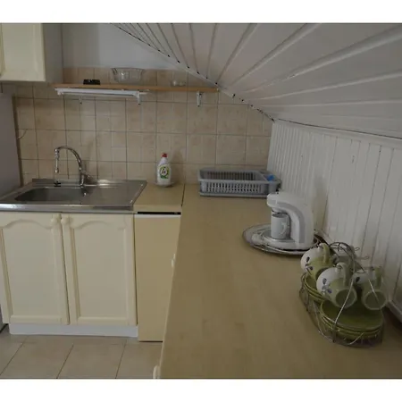 Appartement Geraeumige Mit Meerblick By Interhome