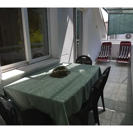 Geraeumige Mit Meerblick By Interhome Appartement Marina